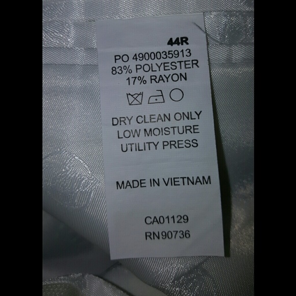 Men's Suit - Picture 5 of 8